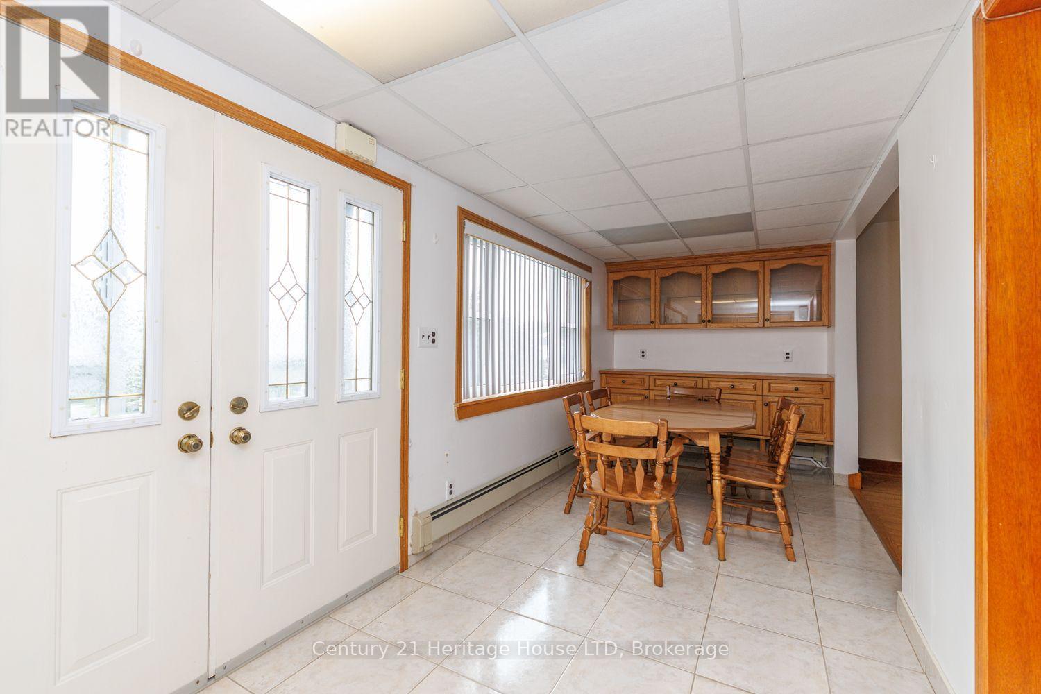 6791 Dunn Street, Niagara Falls, Ontario  L2G 2R3 - Photo 8 - X13858792