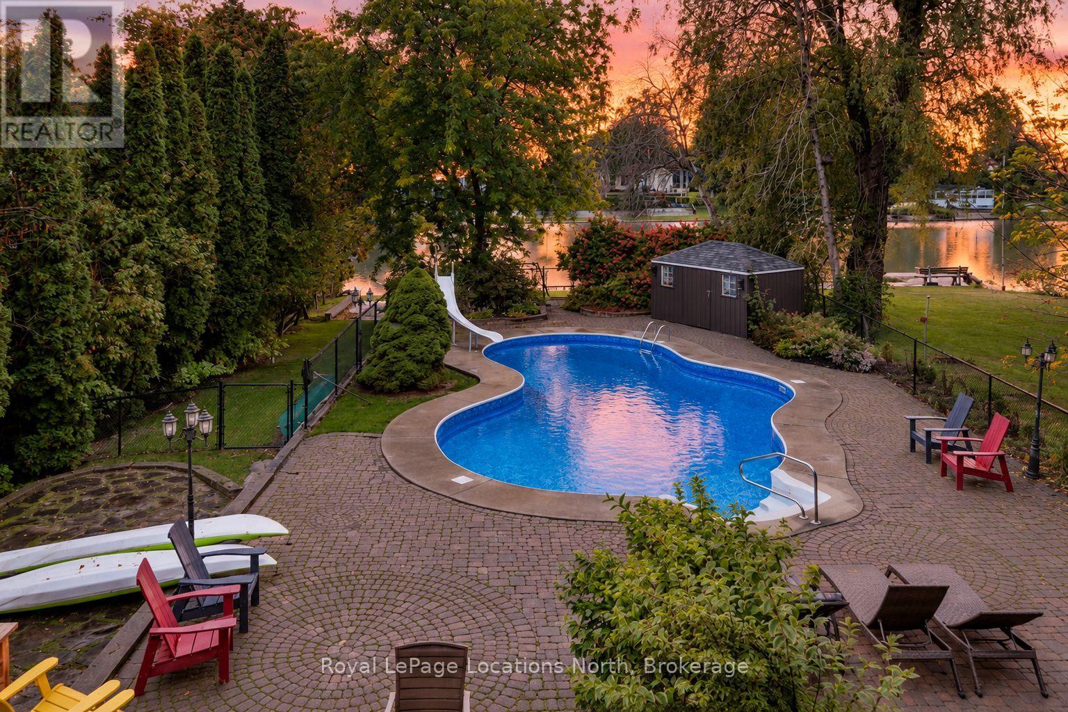 280 Oxbow Park Drive, Wasaga Beach, Ontario L9Z 2V6 - Photo 1 - S13858786