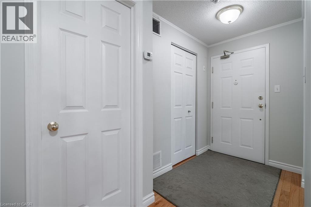 970 Golf Links Road Unit# 306, Ancaster, Ontario  L9K 1J8 - Photo 10 - 40868742