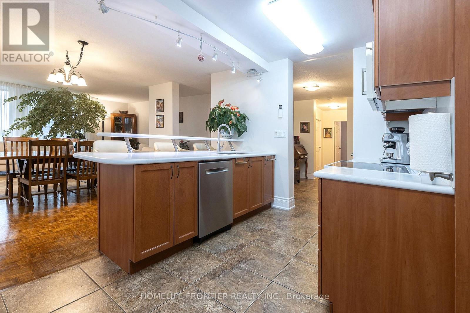 706 - 115 Antibes Drive, Toronto, Ontario  M2R 2Y9 - Photo 16 - C13858798