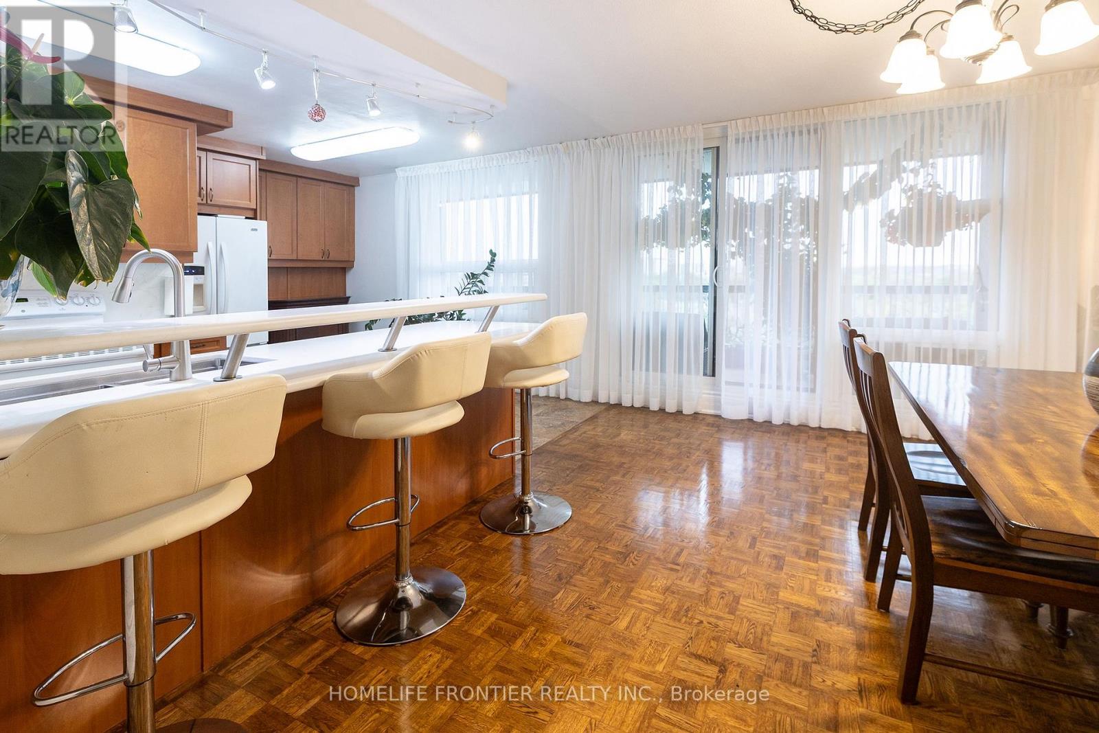 706 - 115 Antibes Drive, Toronto, Ontario  M2R 2Y9 - Photo 21 - C13858798