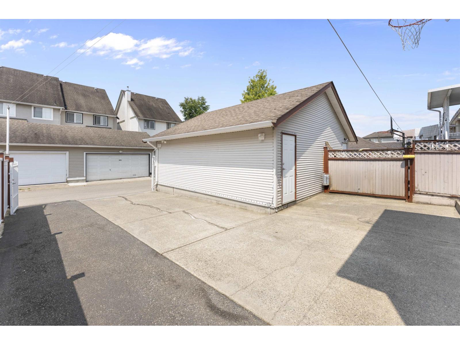 6685 127th Street, Surrey, British Columbia  V3W 1G5 - Photo 37 - R3171379