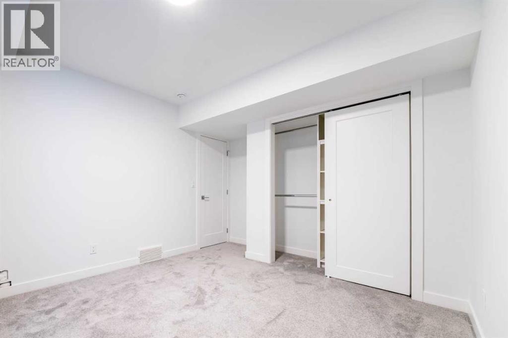 755 Centre Avenue NE, Calgary, Alberta  T2E 4B6 - Photo 32 - A2346373
