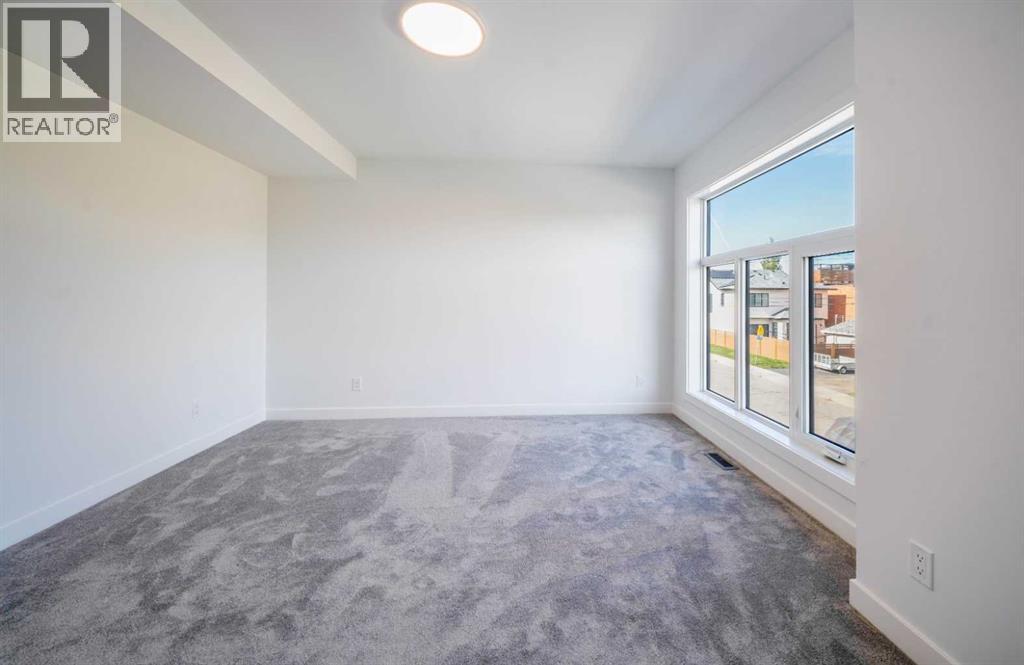 755 Centre Avenue NE, Calgary, Alberta  T2E 4B6 - Photo 15 - A2346373