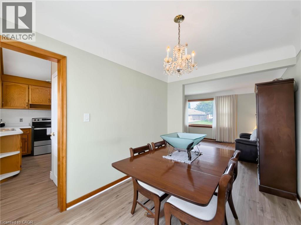 6558 O'neil Street, Niagara Falls, Ontario  L2J 1N1 - Photo 14 - 40867411