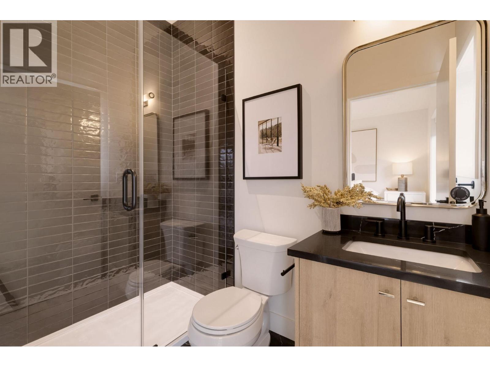 2 2539 Grant Street, Vancouver, British Columbia  V5K 3G6 - Photo 24 - R3172091