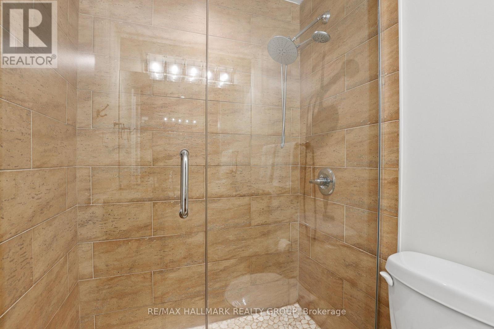 51 Drouin Avenue, Ottawa, Ontario  K1K 2A6 - Photo 36 - X13857366