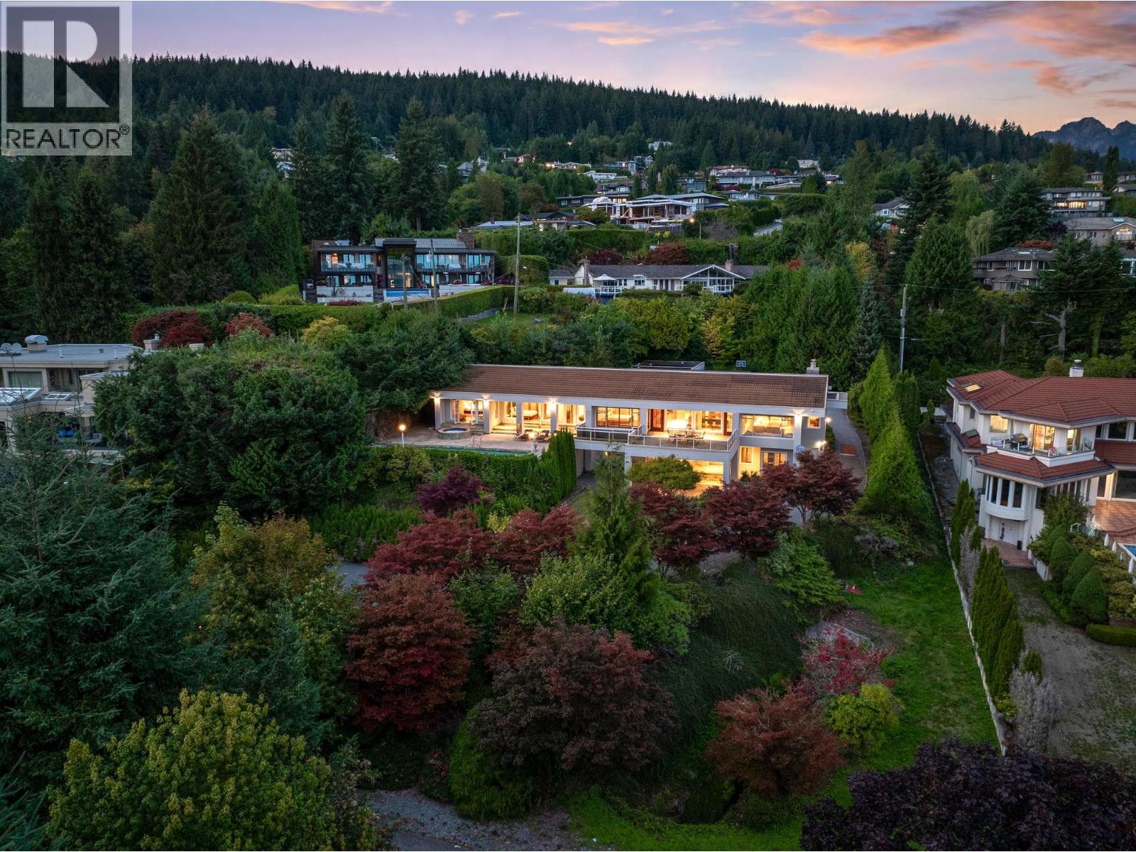 1035 King Georges Way, West Vancouver, British Columbia  V7S 1S6 - Photo 4 - R3171689