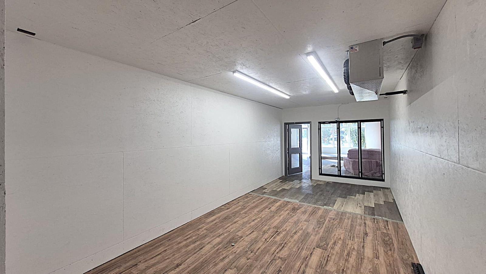 102, #102 5029 ST Lacombe
