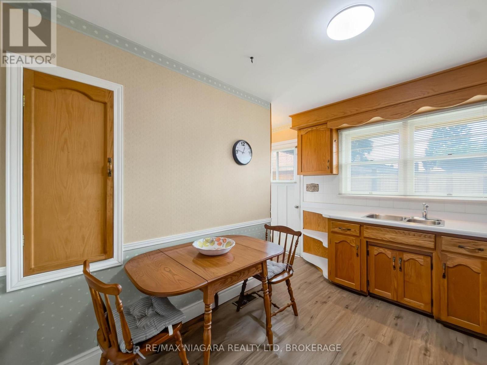 6558 O'neil Street, Niagara Falls (Stamford), Ontario L2J 1N1 - Photo 19 - X13858878