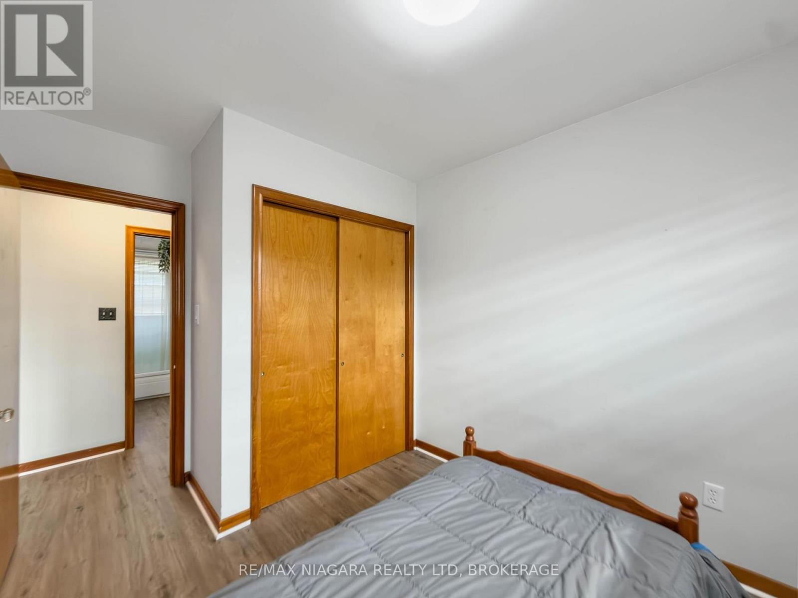 6558 O'neil Street, Niagara Falls (Stamford), Ontario L2J 1N1 - Photo 23 - X13858878