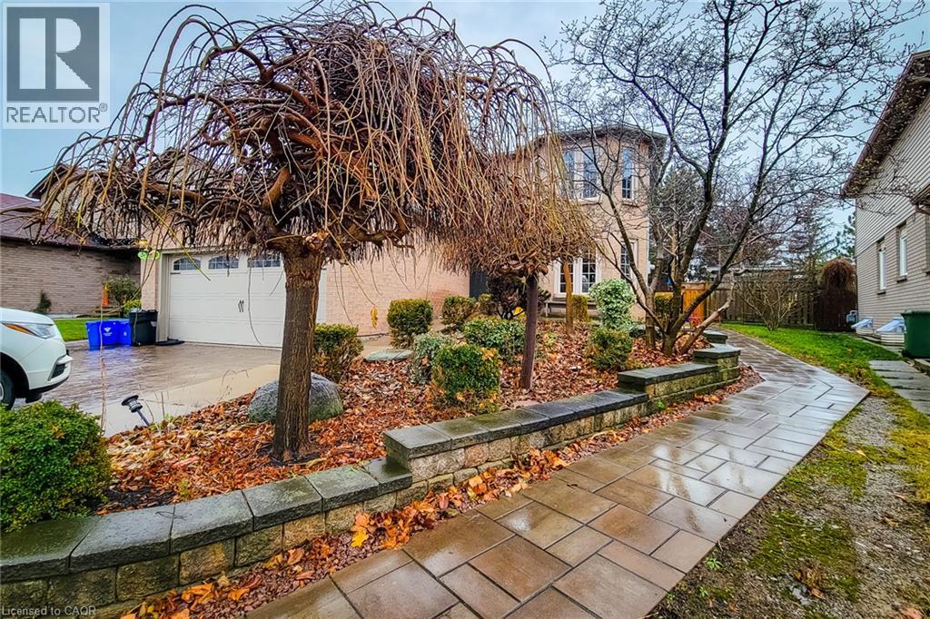102 Bonaparte Way Unit# 2 Lower, Hamilton, Ontario  L9B 2C9 - Photo 2 - 40868728
