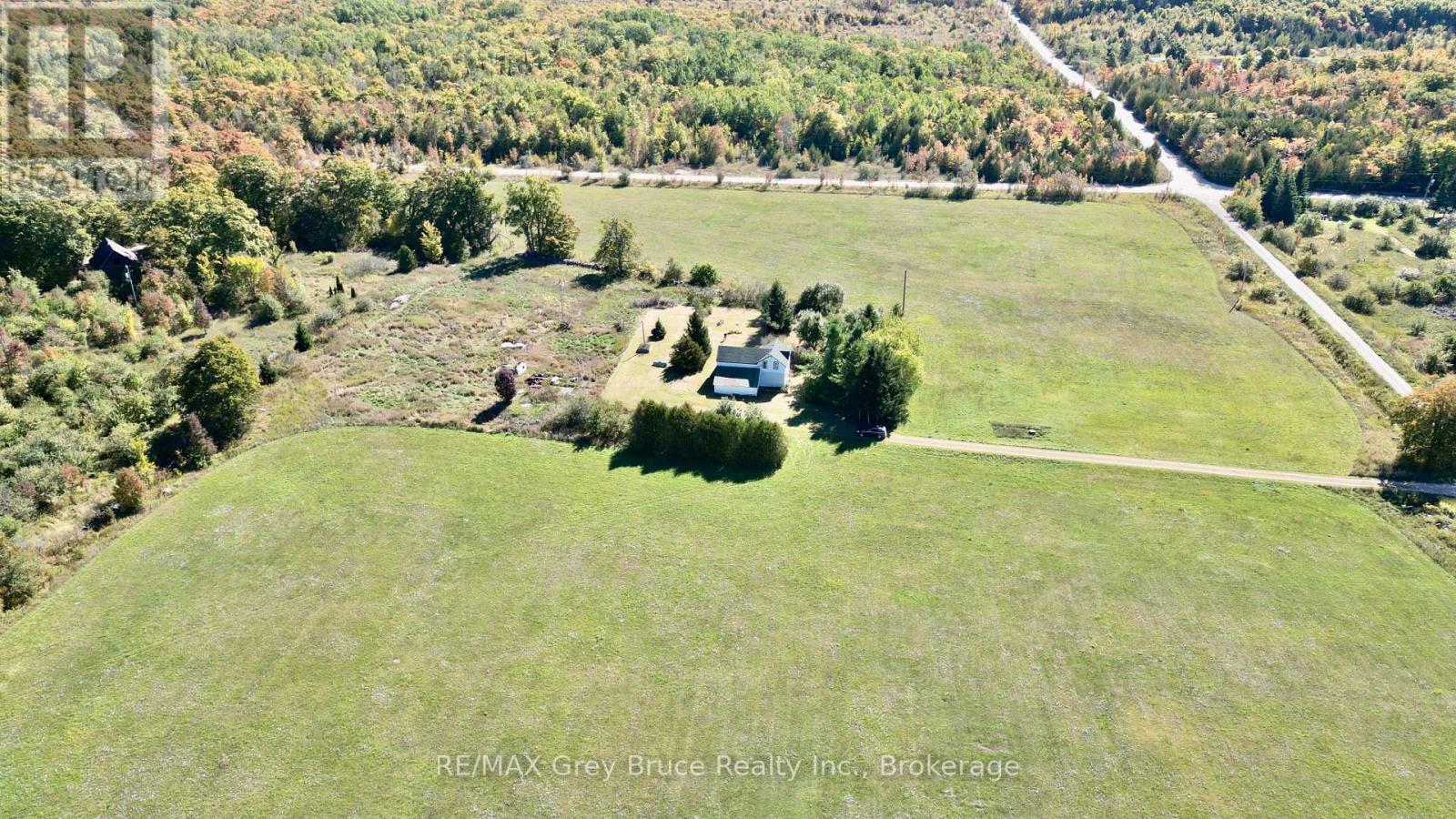 226 Bartley Drive, Northern Bruce Peninsula, Ontario N0H 1Z0 - Photo 1 - X13858852