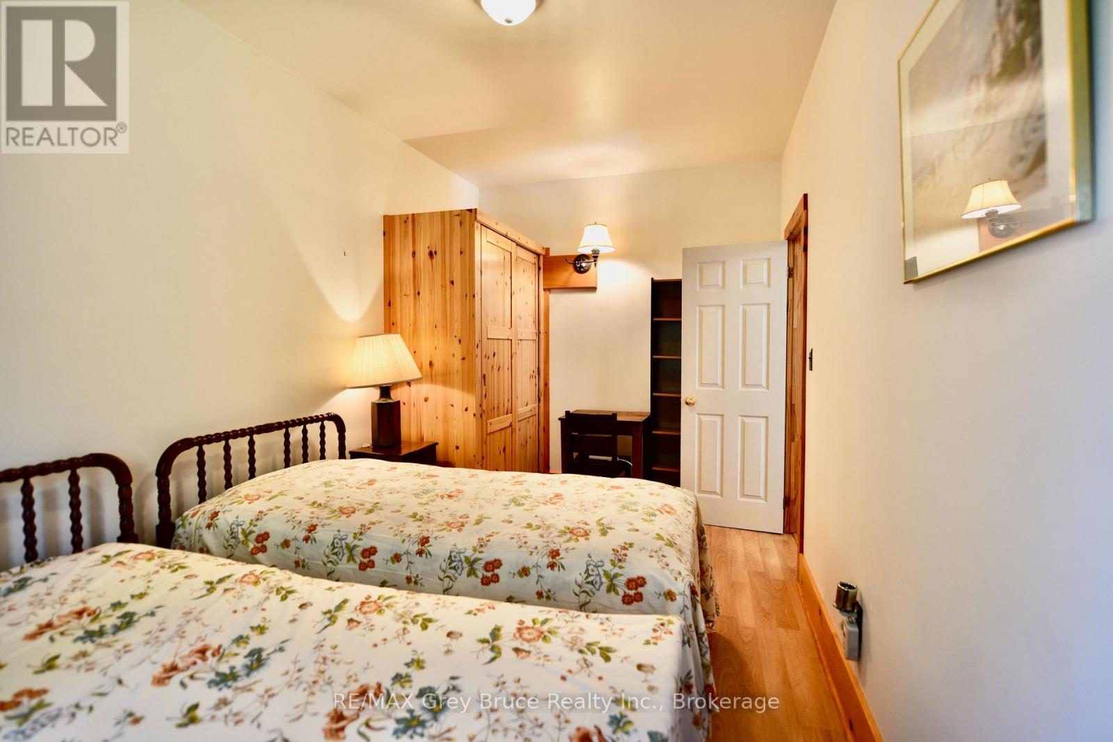 226 Bartley Drive, Northern Bruce Peninsula, Ontario N0H 1Z0 - Photo 23 - X13858852