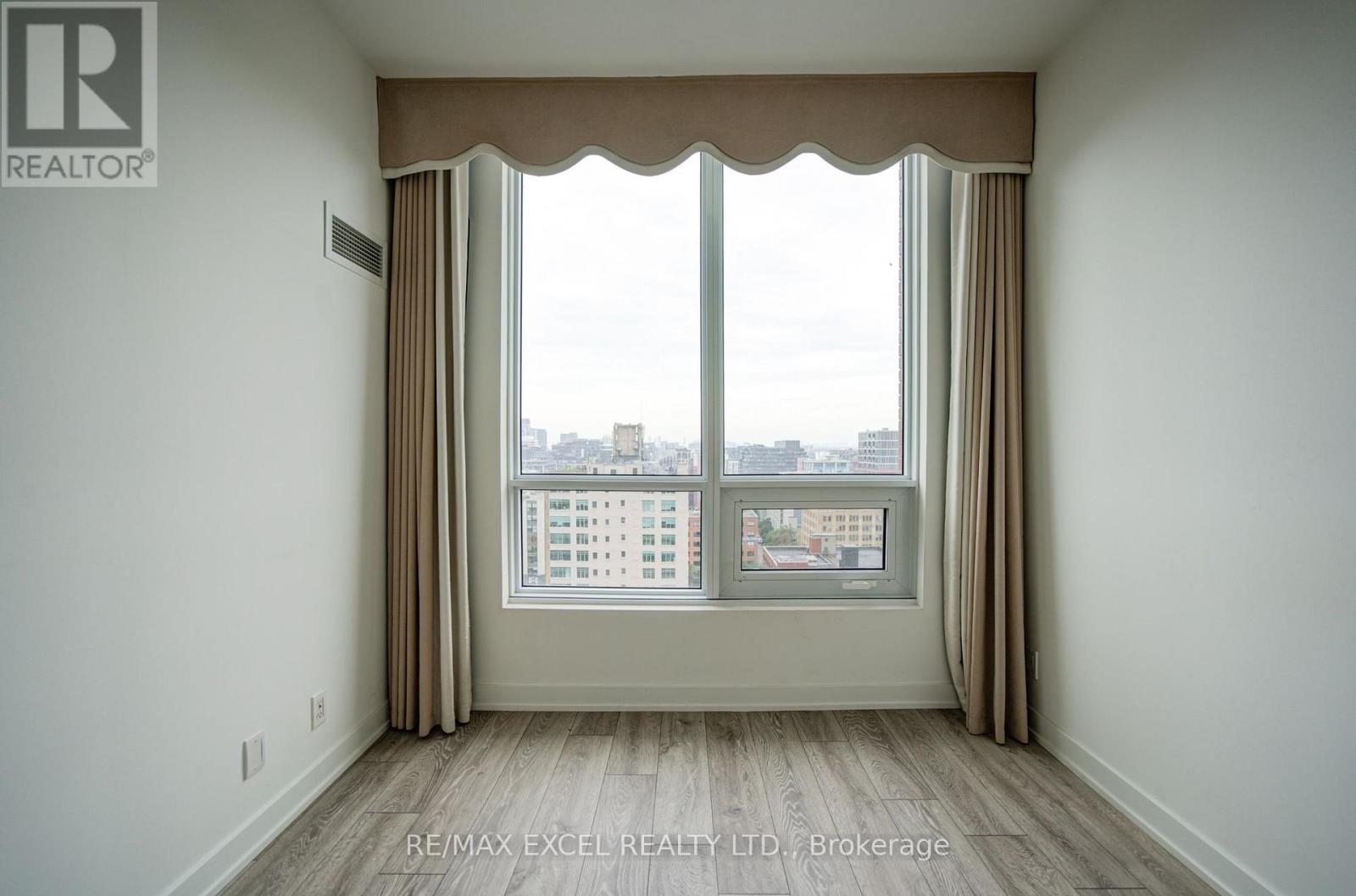 1818 - 108 Peter Street, Toronto (Waterfront Communities), Ontario  M5V 2G7 - Photo 28 - C13858864