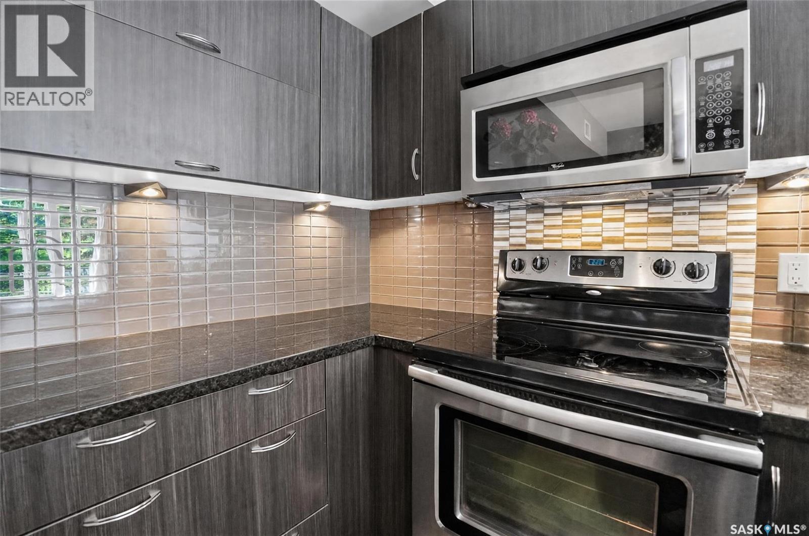 302 721 8th STREET E Saskatoon Saskatchewan Canada S7H0R4 5