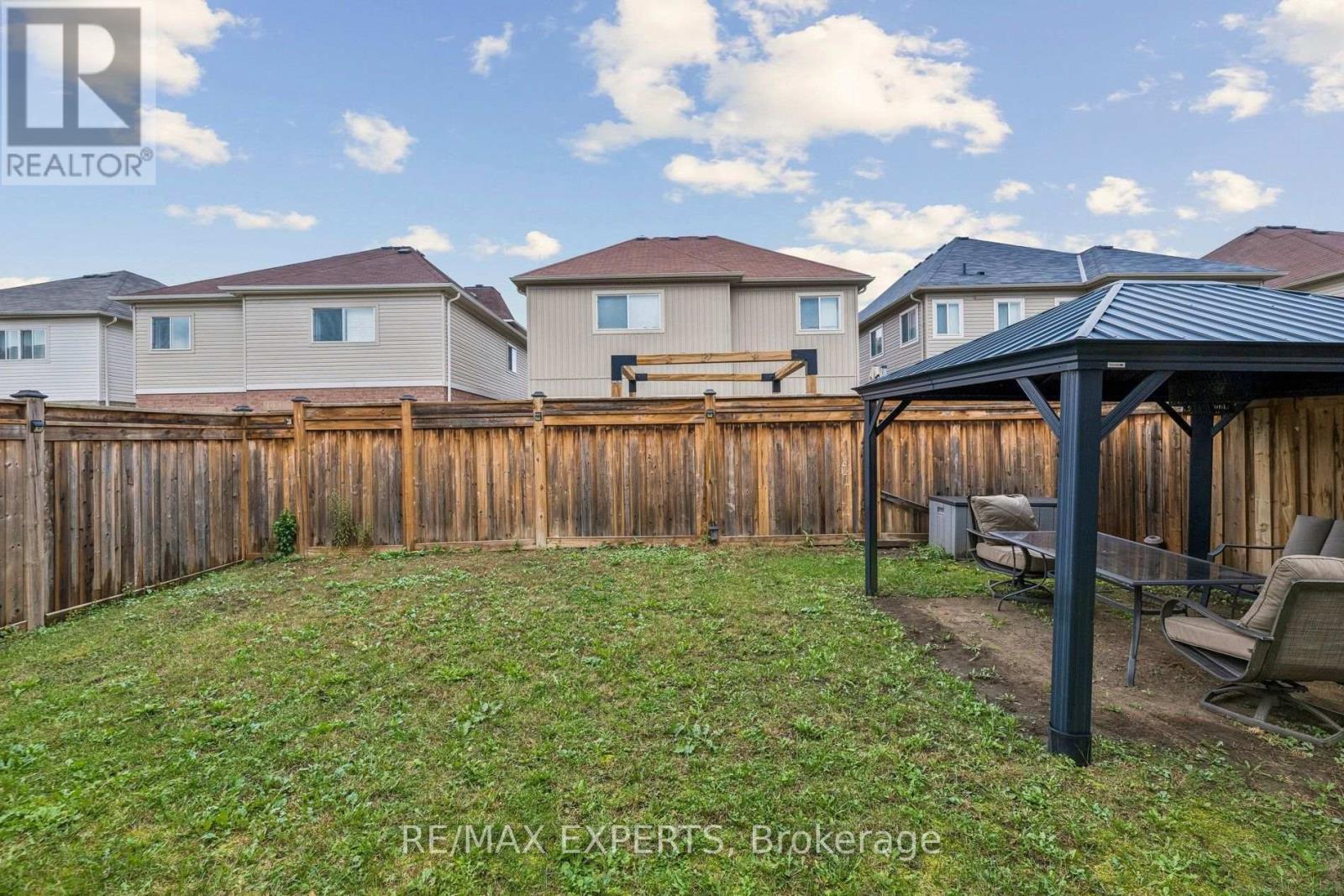 52 Bruce Cameron Drive, Clarington, Ontario  L1C 0T6 - Photo 41 - E13858868