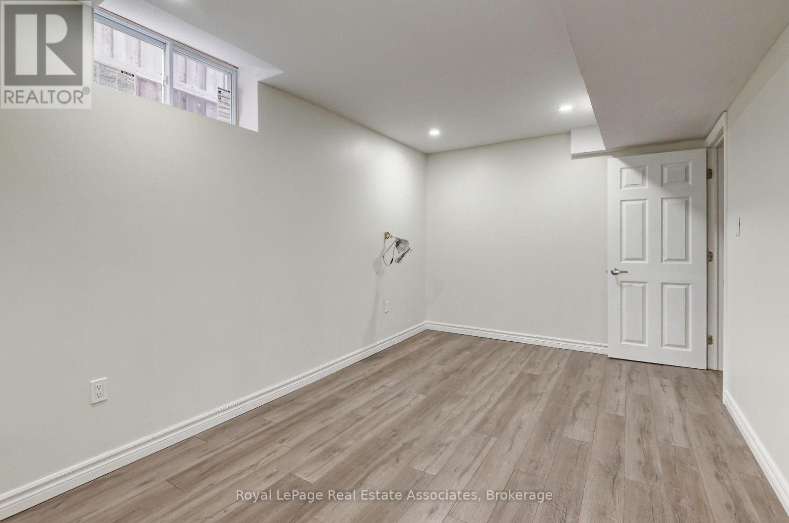 Lower - 41 Greenview Circle, Vaughan, Ontario  L6A 0B5 - Photo 13 - N13858898