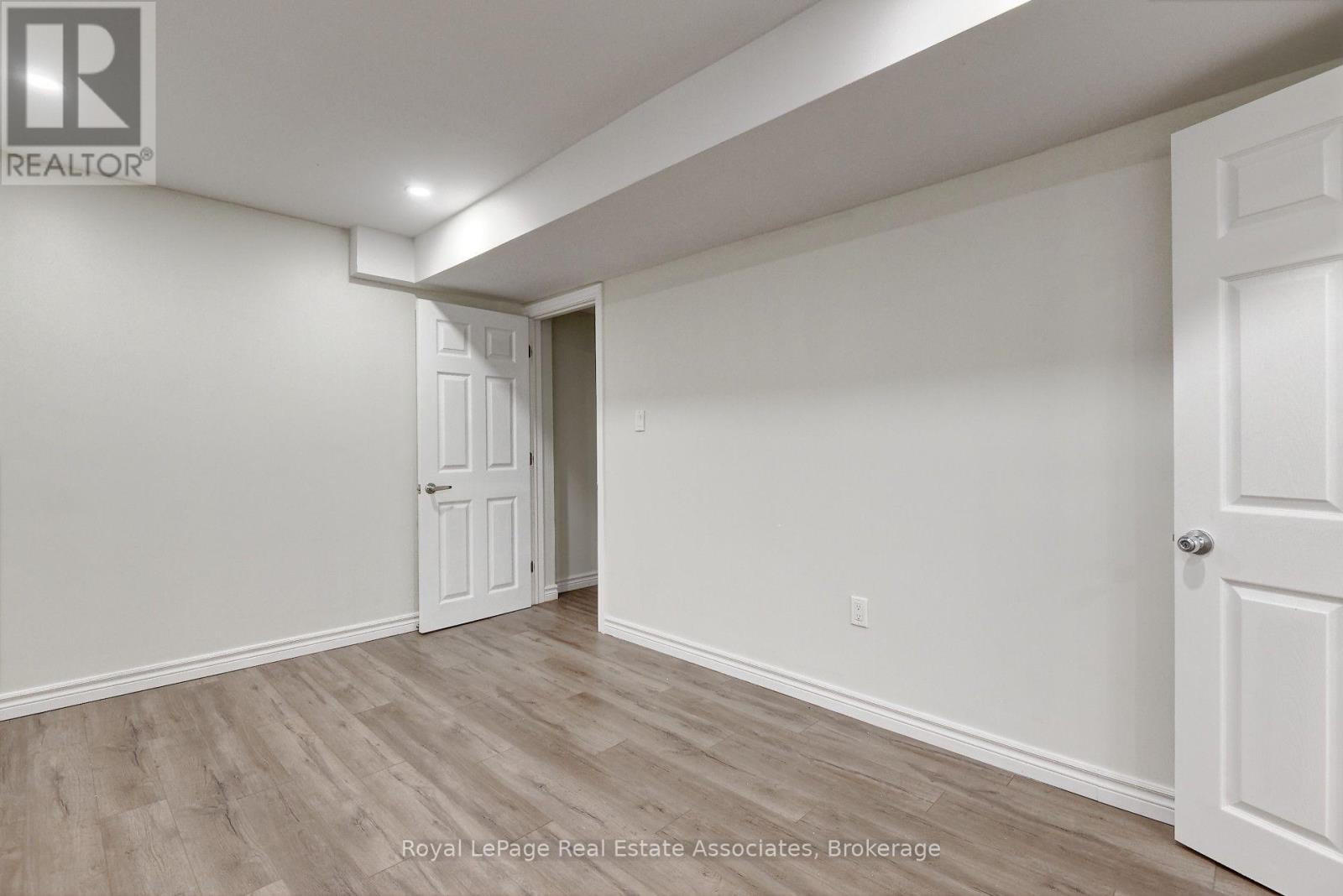 Lower - 41 Greenview Circle, Vaughan, Ontario  L6A 0B5 - Photo 14 - N13858898