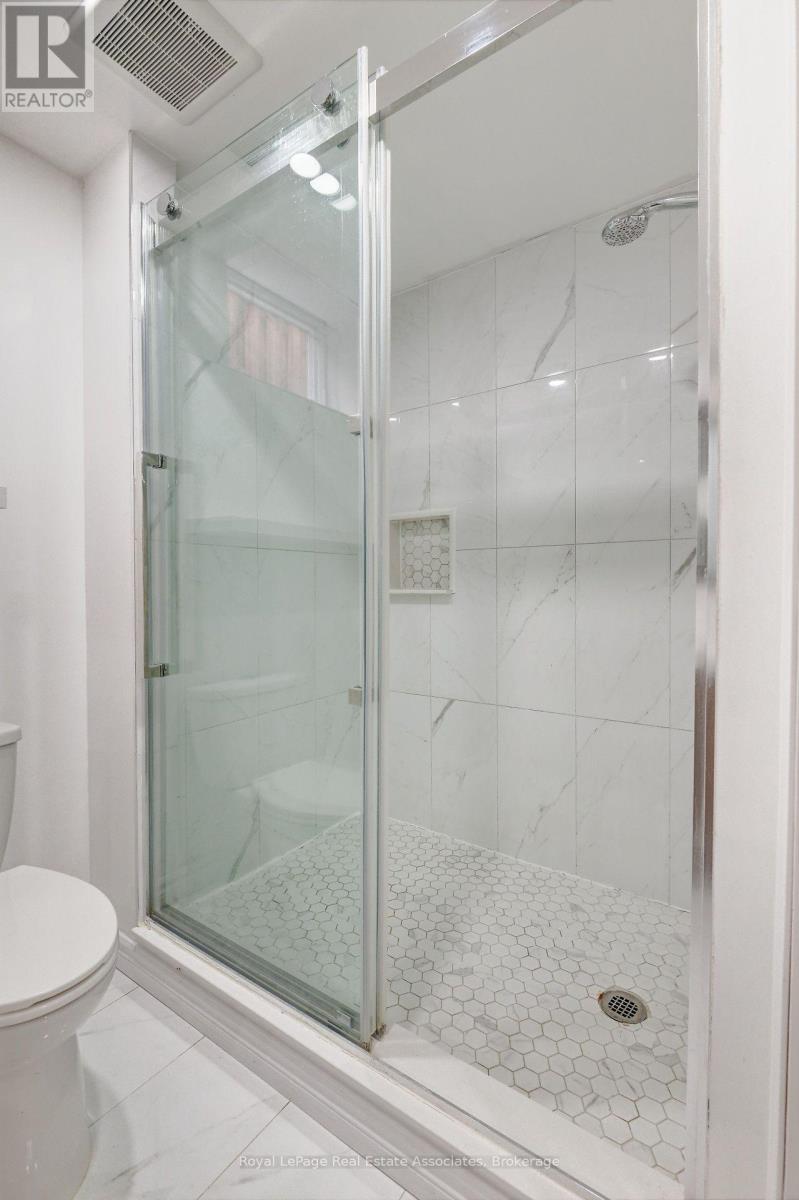 Lower - 41 Greenview Circle, Vaughan, Ontario  L6A 0B5 - Photo 22 - N13858898