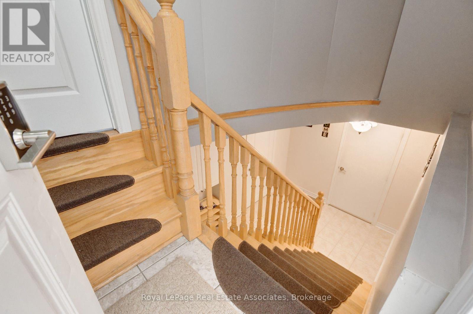 Lower - 41 Greenview Circle, Vaughan, Ontario  L6A 0B5 - Photo 4 - N13858898