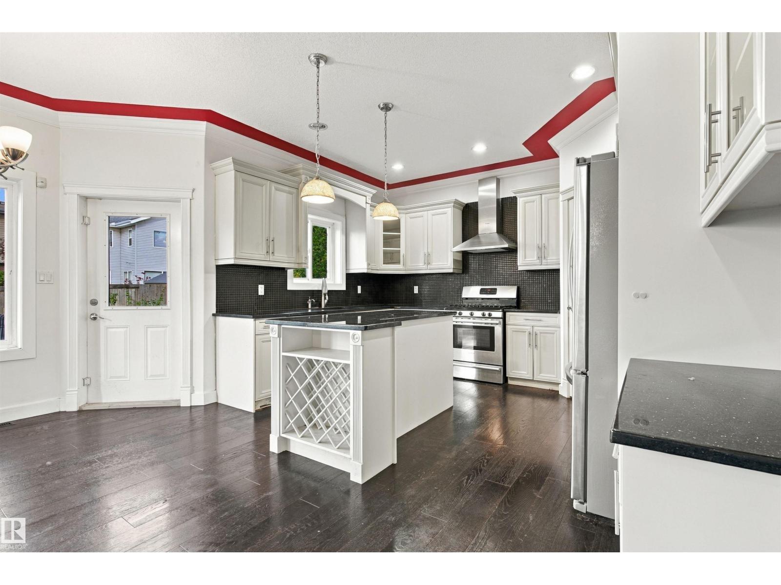 1660 Malone Wy Nw, Edmonton, Alberta  T6R 0H4 - Photo 19 - E4495463