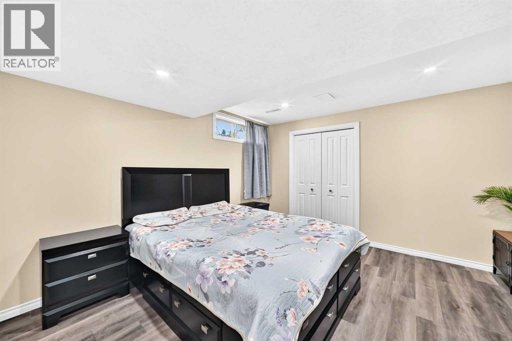 144 Hawkdale Close NW, Calgary, Alberta  T3G 2Z9 - Photo 34 - A2349076