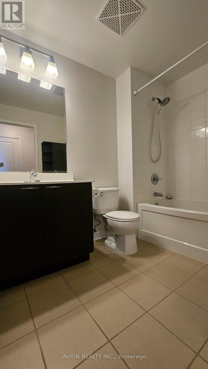 1901 - 385 Prince Of Wales Drive, Mississauga, Ontario  L5B 0C6 - Photo 10 - W13857714