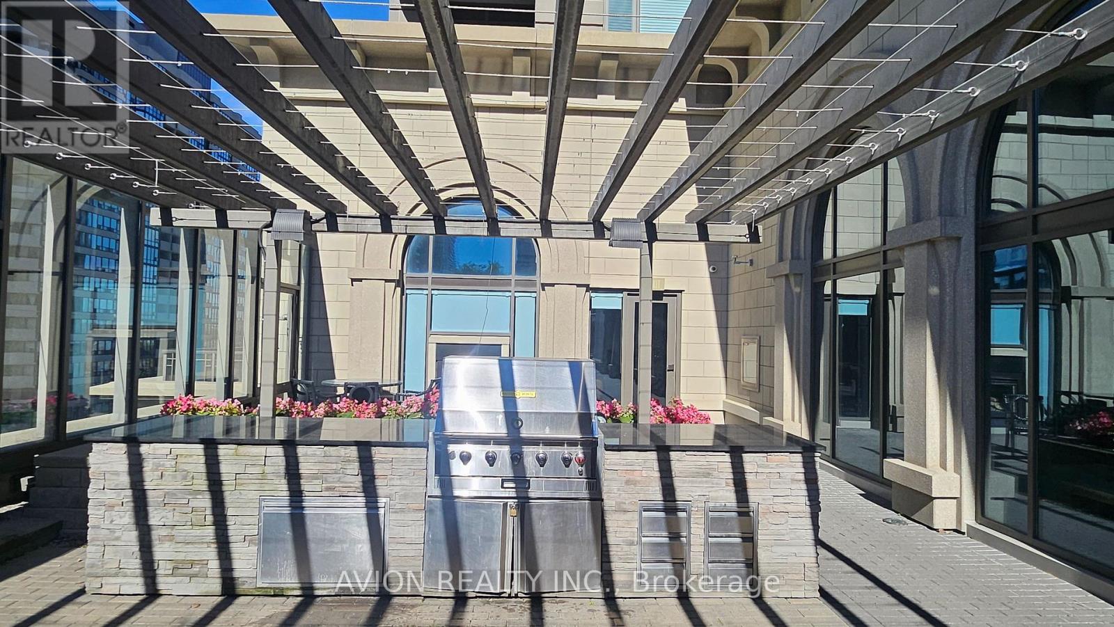1901 - 385 Prince Of Wales Drive, Mississauga, Ontario  L5B 0C6 - Photo 27 - W13857714