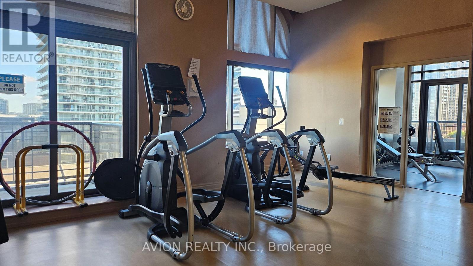 1901 - 385 Prince Of Wales Drive, Mississauga, Ontario  L5B 0C6 - Photo 19 - W13857714