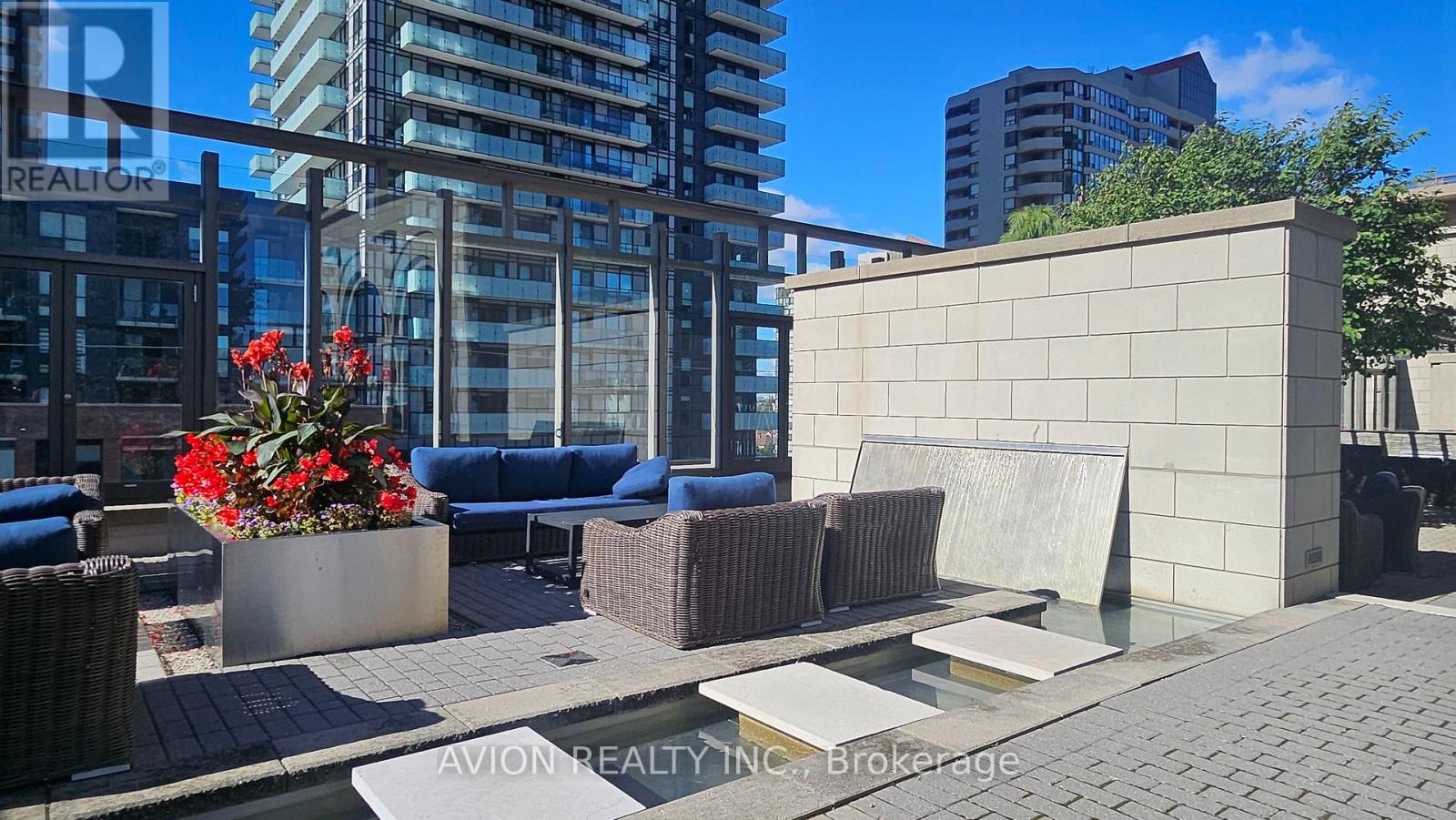 1901 - 385 Prince Of Wales Drive, Mississauga, Ontario  L5B 0C6 - Photo 28 - W13857714