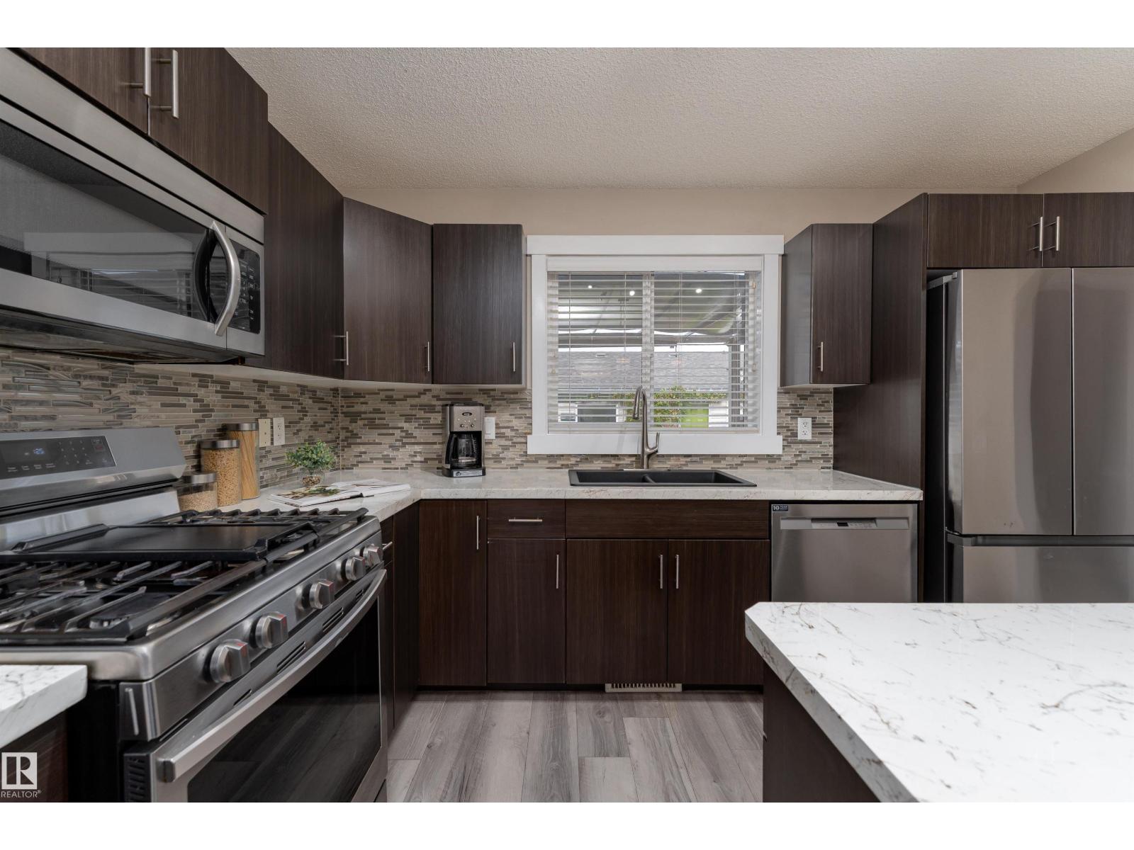 2914 18A AV NW