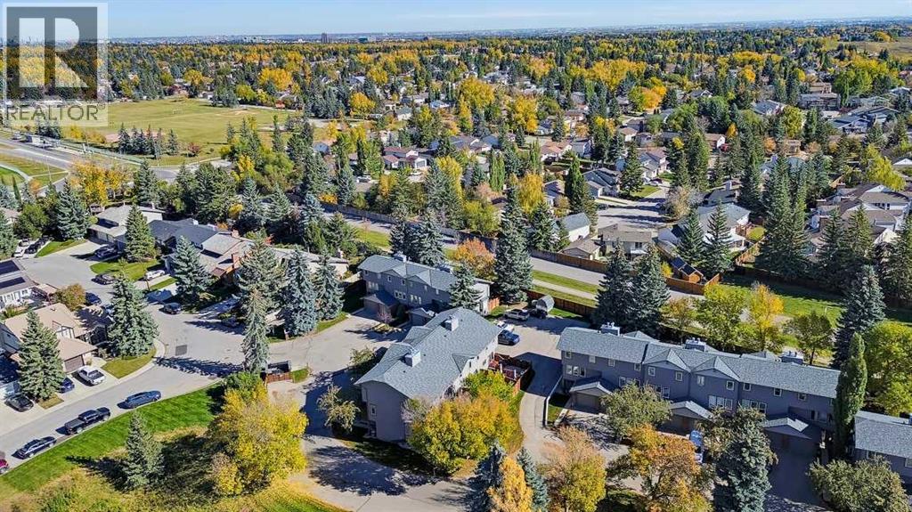 5, 64 Woodacres Crescent Sw, Calgary, Alberta  T2W 4V6 - Photo 3 - A2349998