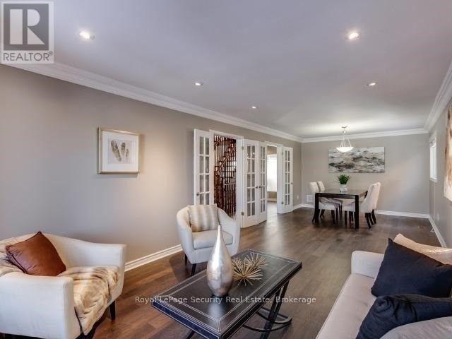 76 Dante Court, Vaughan, Ontario  L4L 7X4 - Photo 4 - N13858908