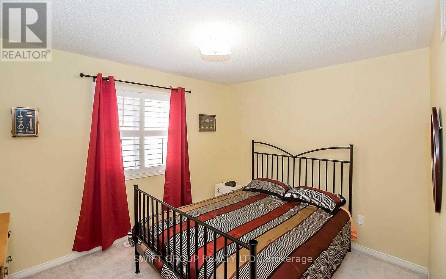 92 Checkerberry Crescent, Brampton, Ontario  L6R 3P6 - Photo 15 - W13858902