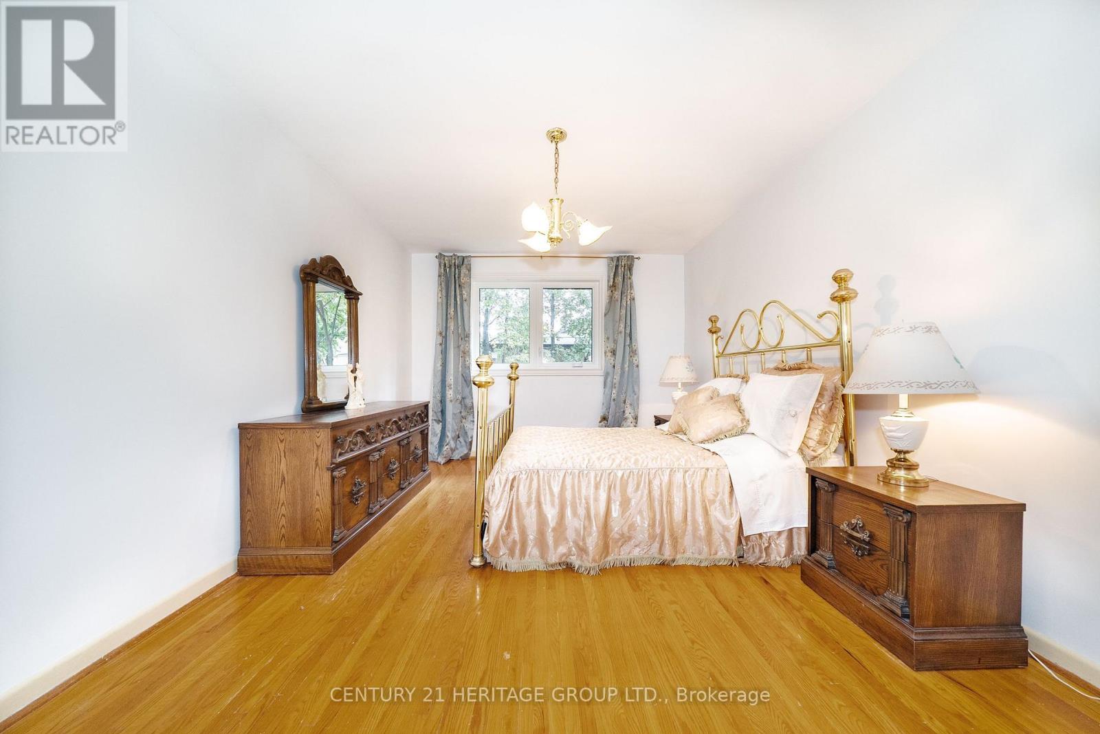 37 Gambello Crescent, Toronto, Ontario  M3J 1W2 - Photo 21 - W13858912