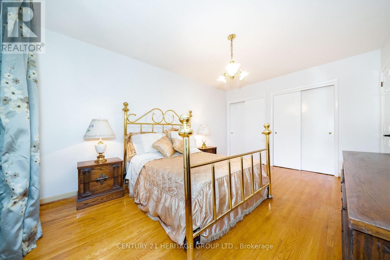 37 Gambello Crescent, Toronto, Ontario  M3J 1W2 - Photo 23 - W13858912