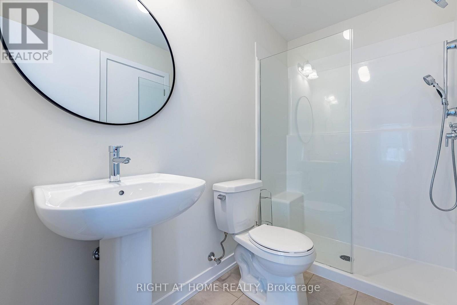 1330 Shevchenko Boulevard, Oakville, Ontario  L6M 5R4 - Photo 24 - W13858924