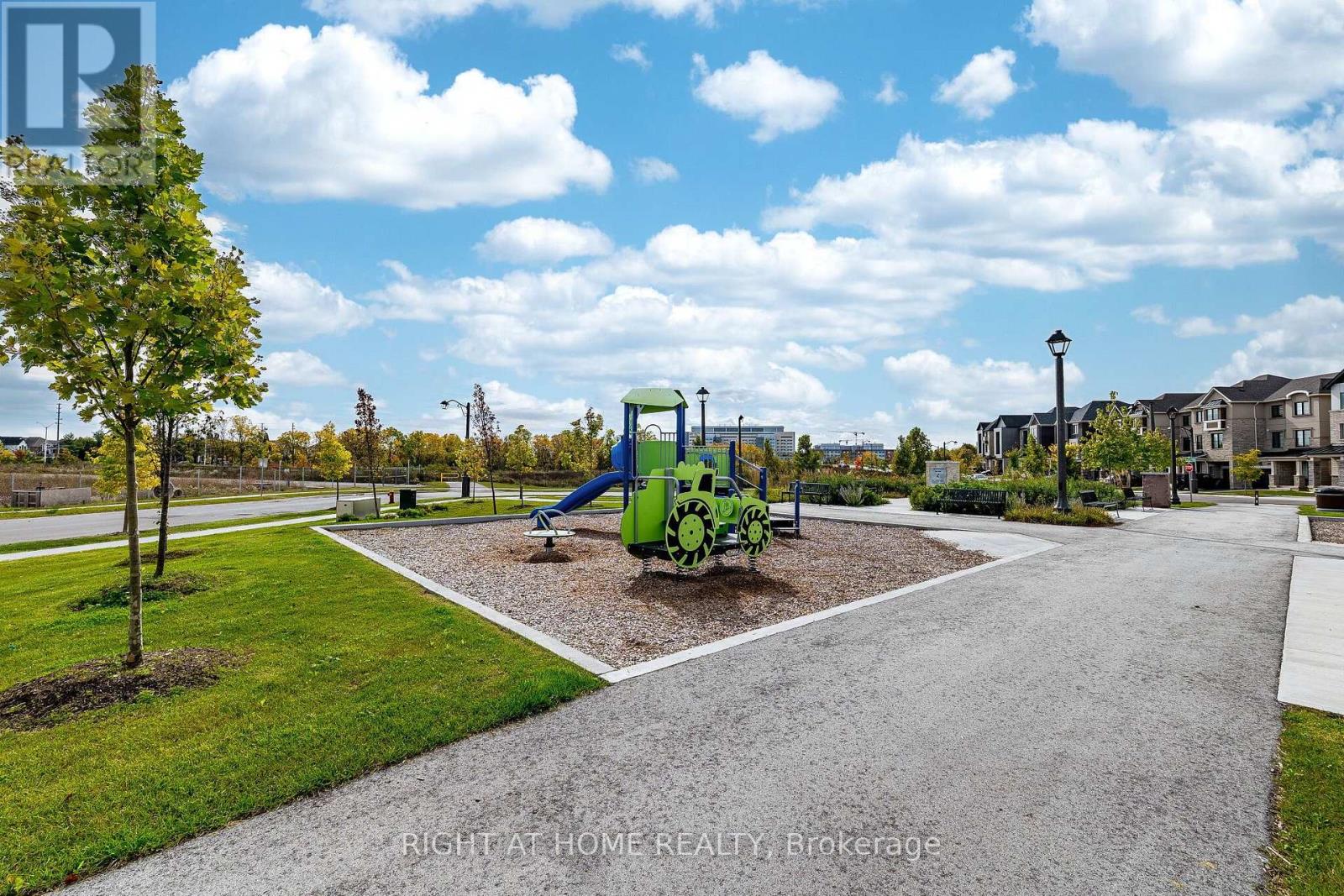 1330 Shevchenko Boulevard, Oakville, Ontario  L6M 5R4 - Photo 29 - W13858924