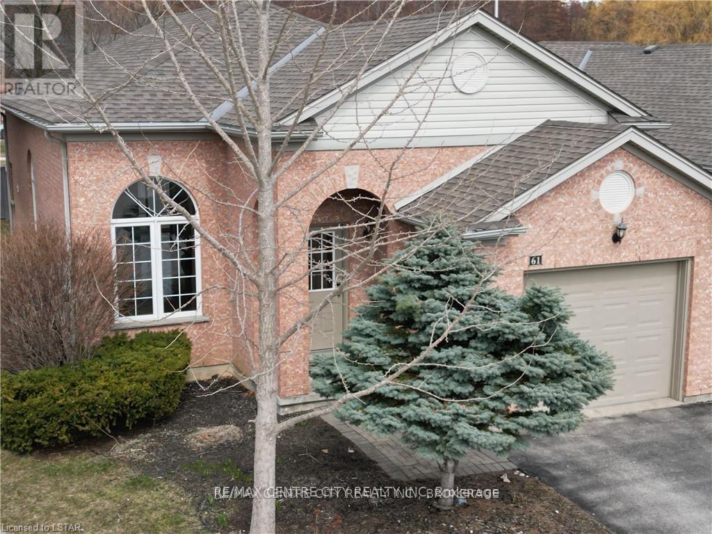 $2,500 Monthly61 - 145 North Centre Road, London North, Ontario