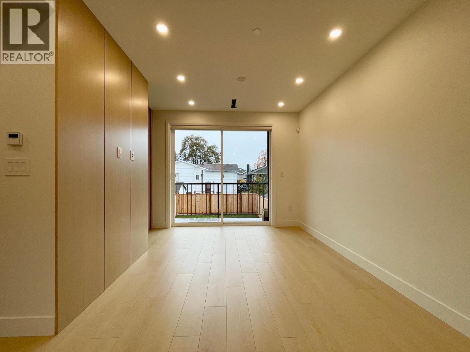 162 E 43rd Avenue, Vancouver, British Columbia  V5W 1S9 - Photo 5 - R3172045