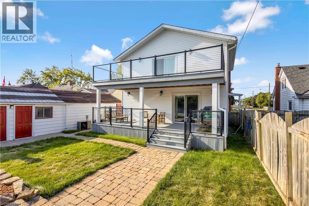 11 Sussex Avenue, Brantford, Ontario  N3R 2G5 - Photo 37 - 40866967
