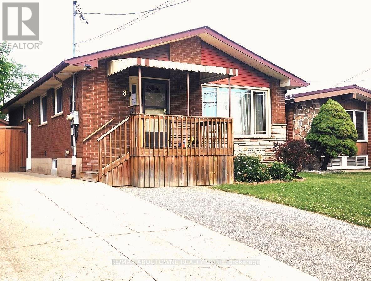 LOWER - 18 GREENINGDON DRIVE, Hamilton, Ontario