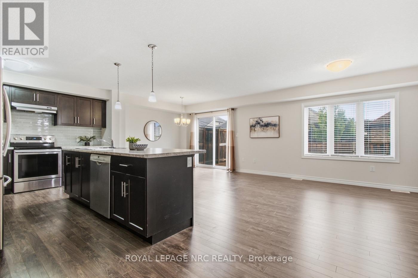 68 Abbott Place, Pelham, Ontario  L3E 0T1 - Photo 8 - X13858964