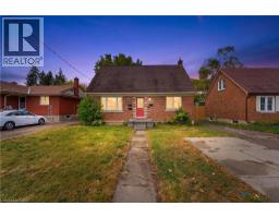 25 MEINZINGER Avenue, Kitchener, Ontario