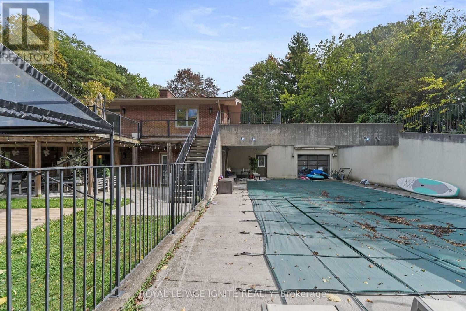 8 Ridgevale Drive, Markham, Ontario  L6B 1A8 - Photo 31 - N13858940