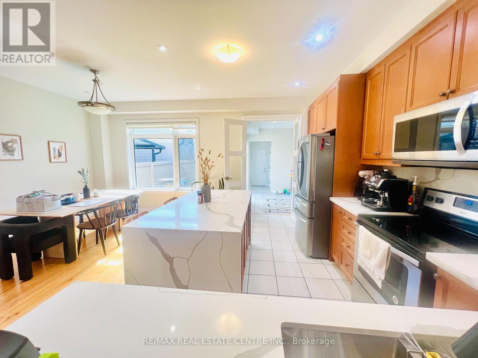 20 Military Crescent, Brampton, Ontario  L7A 4W1 - Photo 11 - W13858946