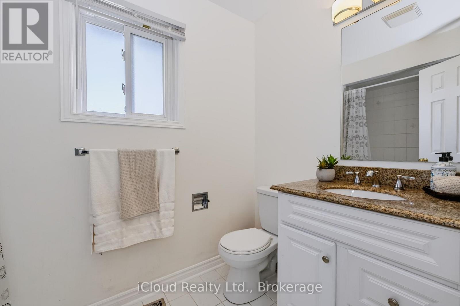 62 Castlehill Crescent, Brampton, Ontario  L6X 4E1 - Photo 32 - W13858950