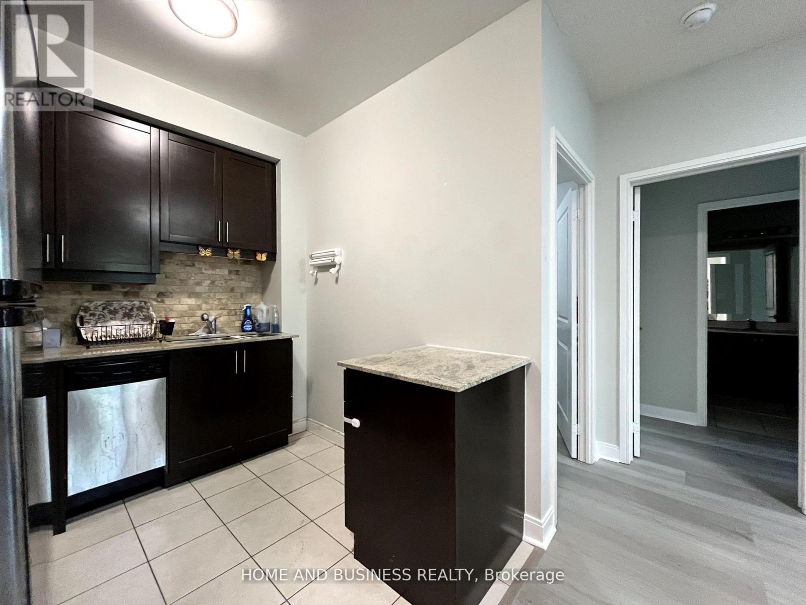101 - 80 Absolute Avenue, Mississauga, Ontario  L4Z 0A5 - Photo 8 - W13858952