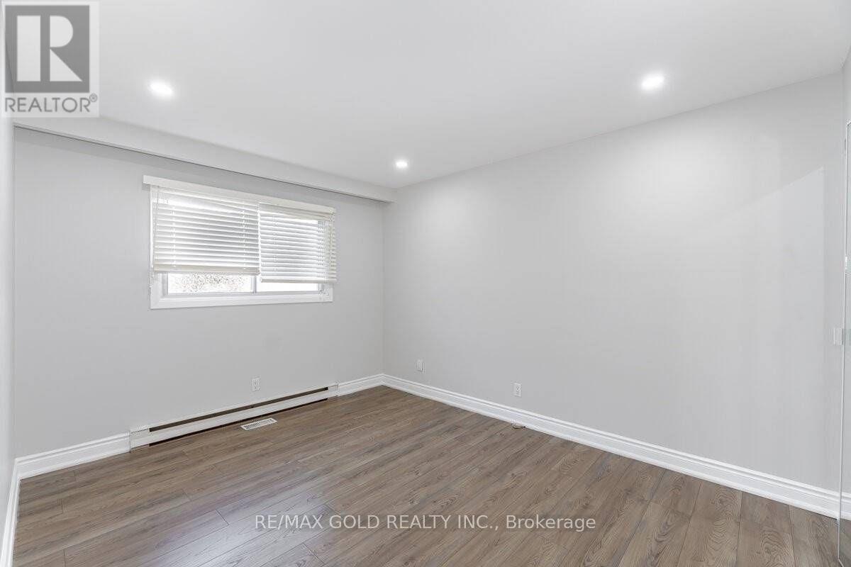 9383 Eighth Line, Halton Hills, Ontario  L7G 4S5 - Photo 13 - W13858966